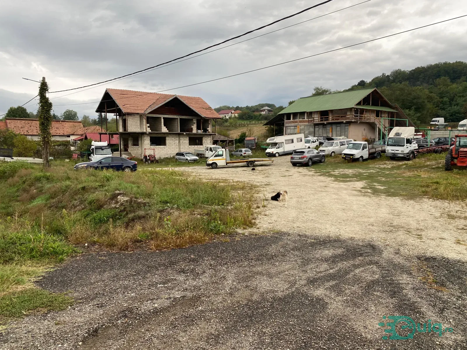 DOUĂ CASE/VILE + SPĂLĂTORIE AUTO LA CHEIE | 4.155 MP | DESCHIDERE 60… — fotografia 1