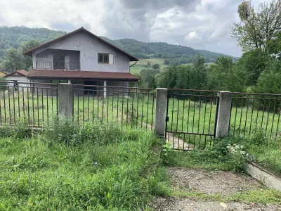 CASĂ + CONAC VÂNĂTORESC | 2.000 MP | ALUNU