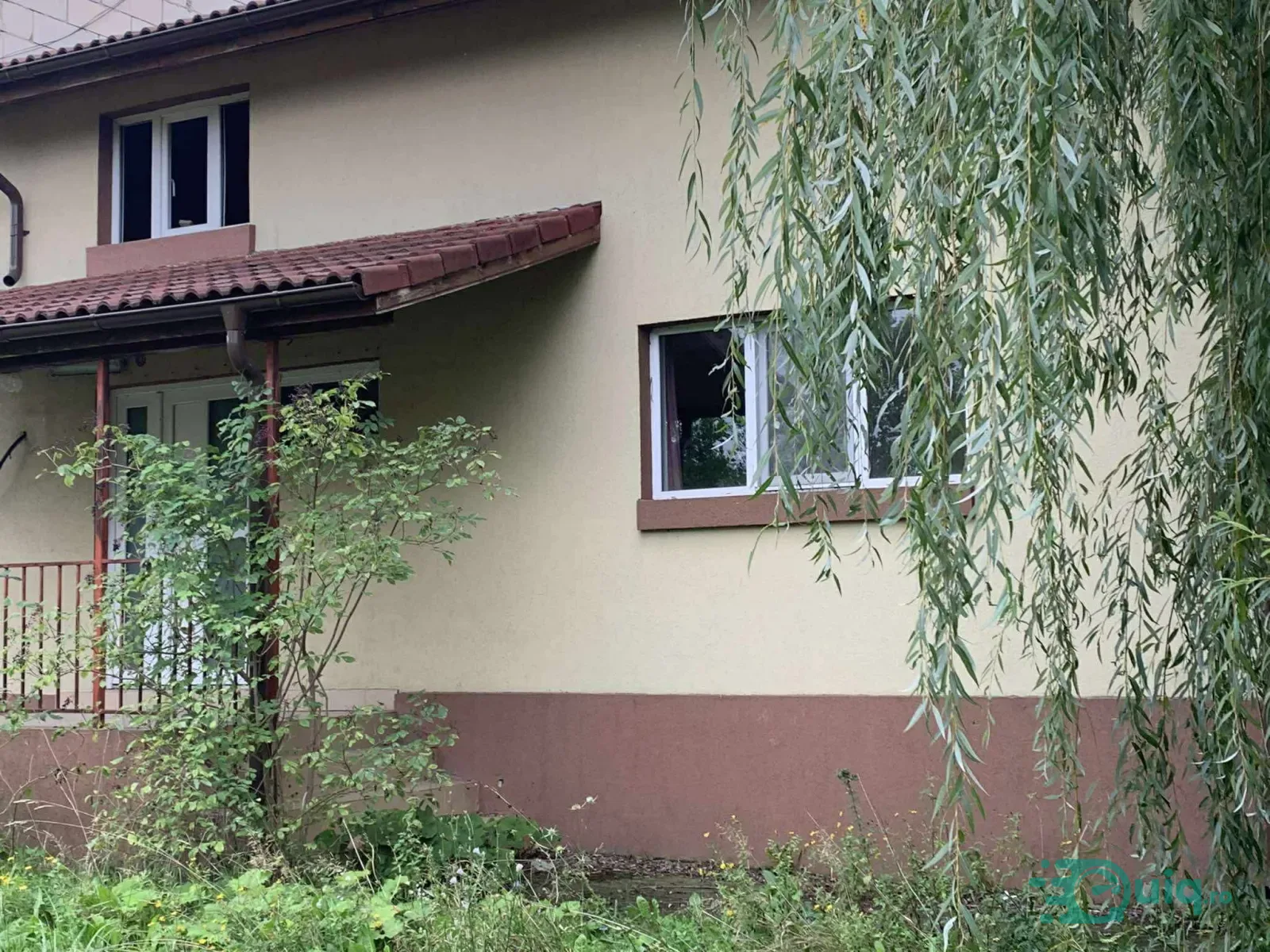 CASĂ + CONAC VÂNĂTORESC | 2.000 MP | ALUNU — fotografia 4