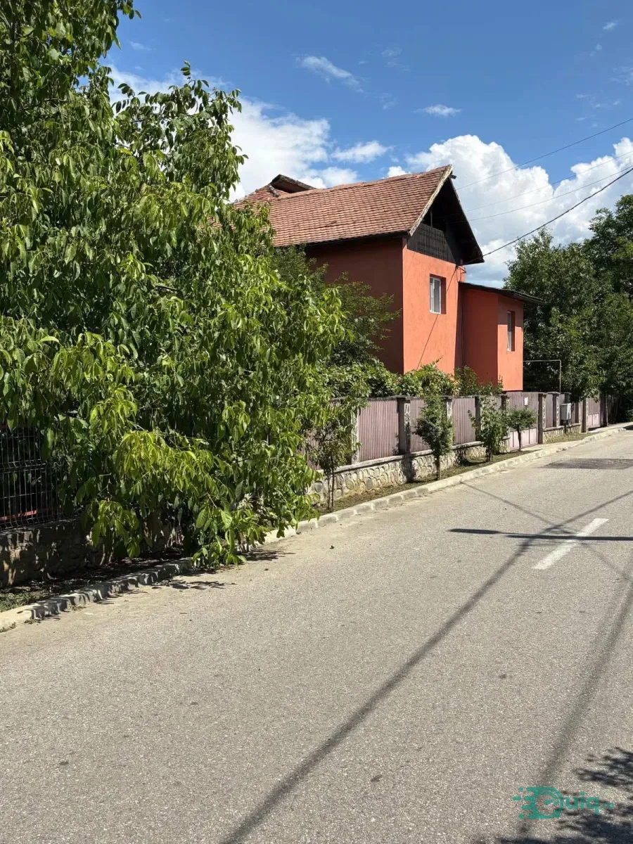 VILĂ 300 MP | TEREN 800 MP | CALIMANESTI-JIBLEA NOUĂ — fotografia 1