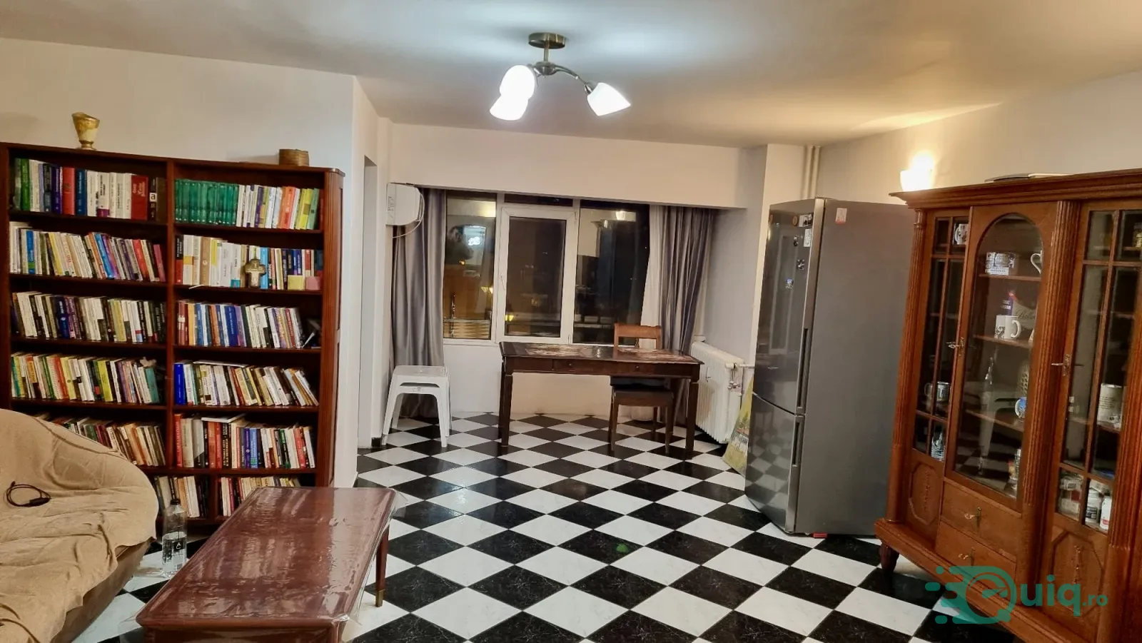 APARTAMENT 3 CAMERE | ETAJ 1 | PIAȚA UNIRII — fotografia 3