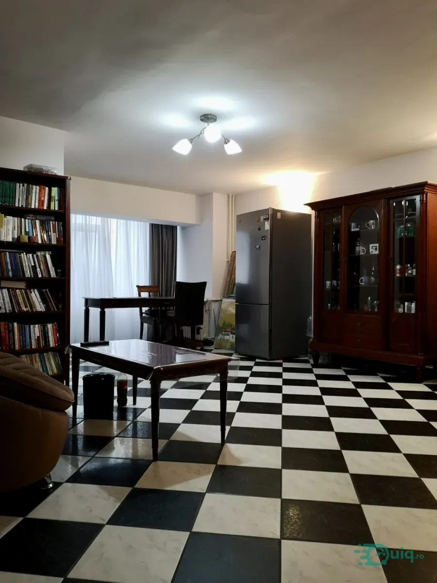 APARTAMENT 3 CAMERE | ETAJ 1 | PIAȚA UNIRII — fotografia 6