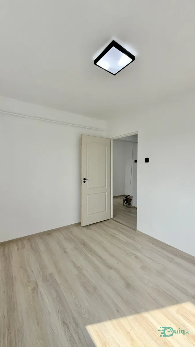 APARTAMENT 2 CAMERE | ETAJ 4 | LICEUL DE ARTĂ | RÂMNICU VÂLCEA — fotografia 1