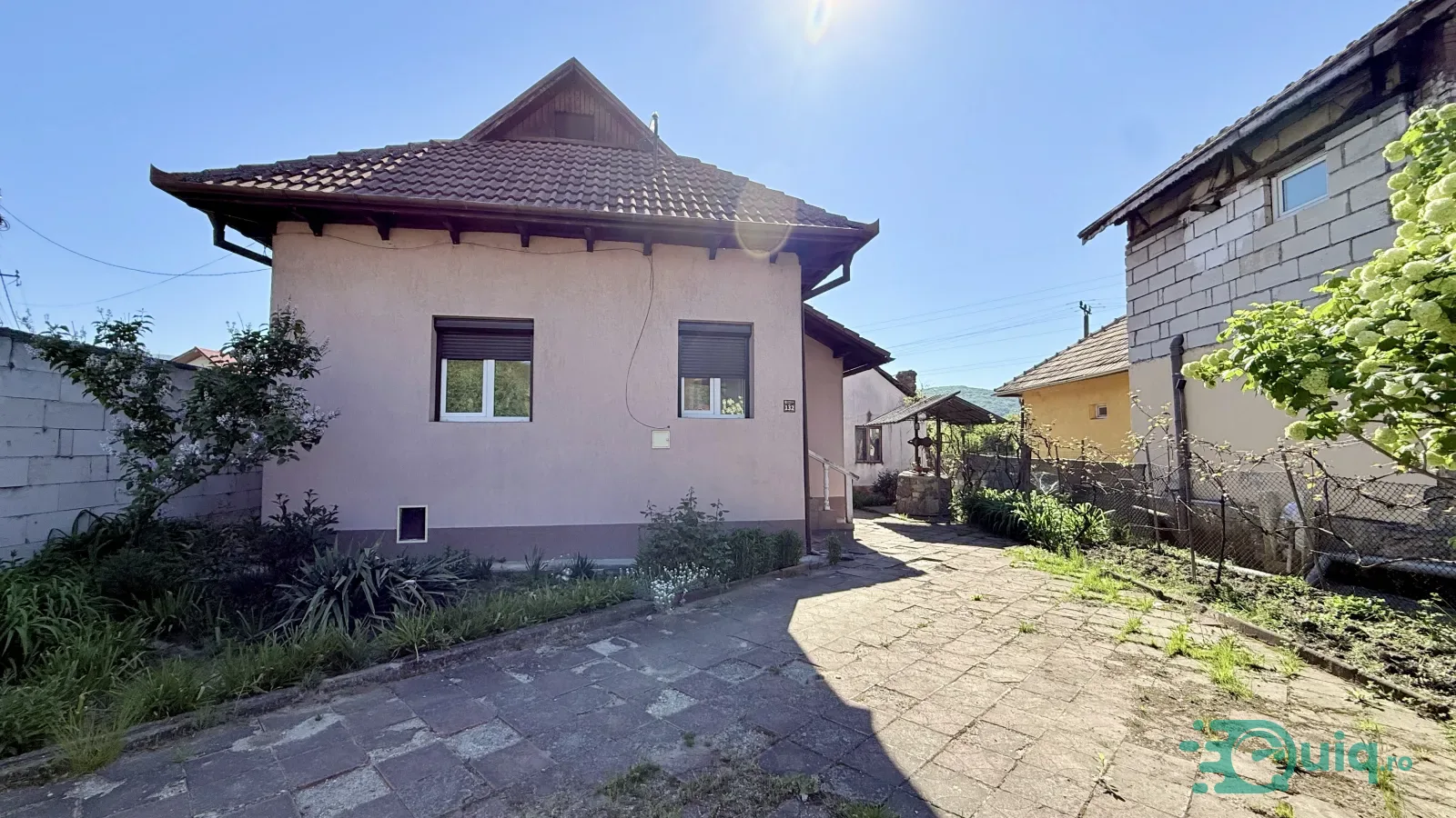 CASĂ CU TEREN 1.668 MP | BUJORENI — fotografia 1