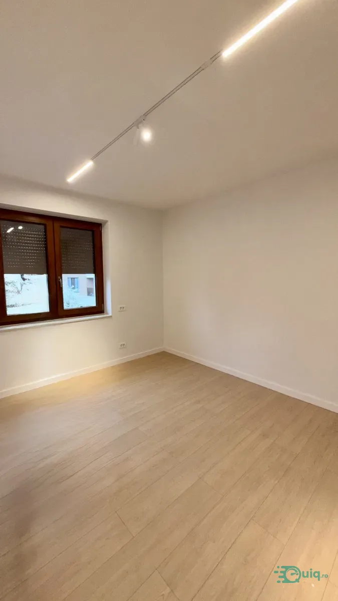 APARTAMENT DE INCHIRIAT CU 4 CAMERE — fotografia 3