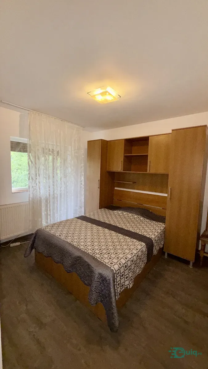 Vilă in Vladesti S+P+1E+M cu 5 dormitoare și 5 băi — fotografia 6