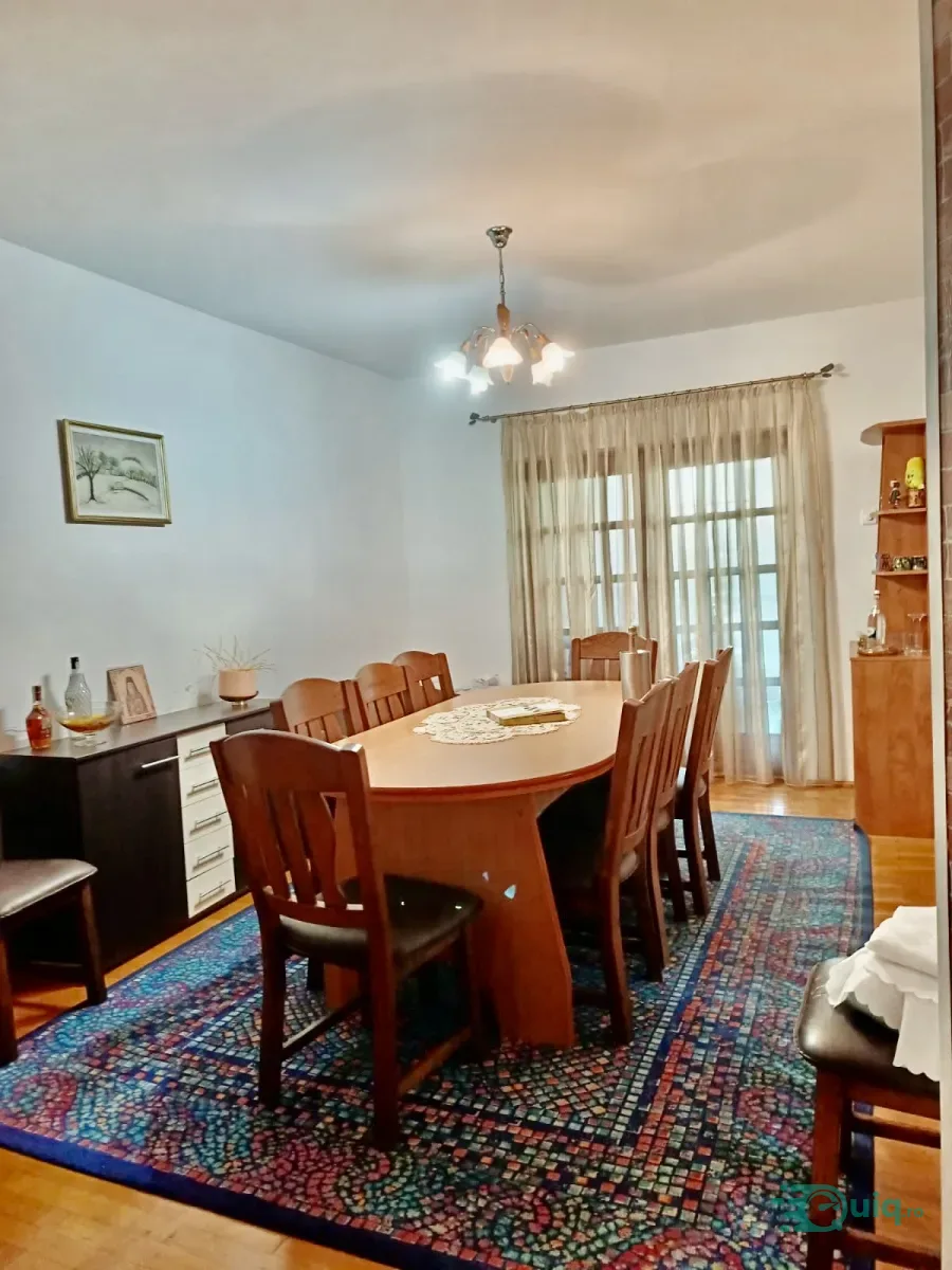 VILA CU 480 MP | SAUNǍ | GARAJ | 750 MP TEREN | ZONA NORD — fotografia 8