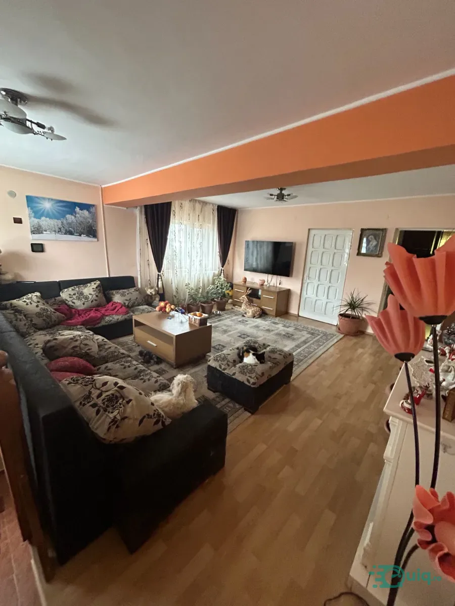 CASA IN ORAS CU 5 DORMITOARE | RÂMNICU VÂLCEA | STRADA ȘTIRBEI VODA — fotografia 1