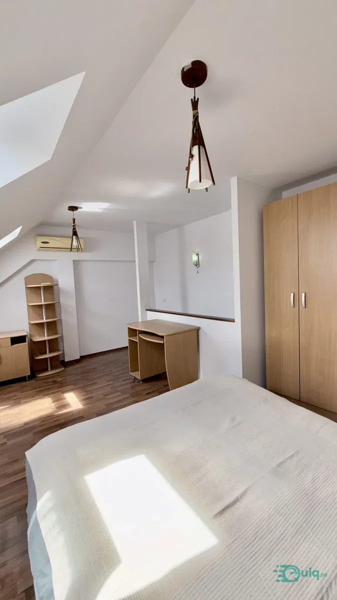 Apartament tip Duplex cochet cu dormitor matrimonial și dressing | St… — fotografia 3