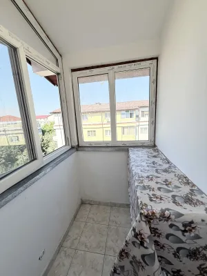 Garsonieră la mansardă | Zona W – Ostroveni | Str. I.L. Caragiale | 2…