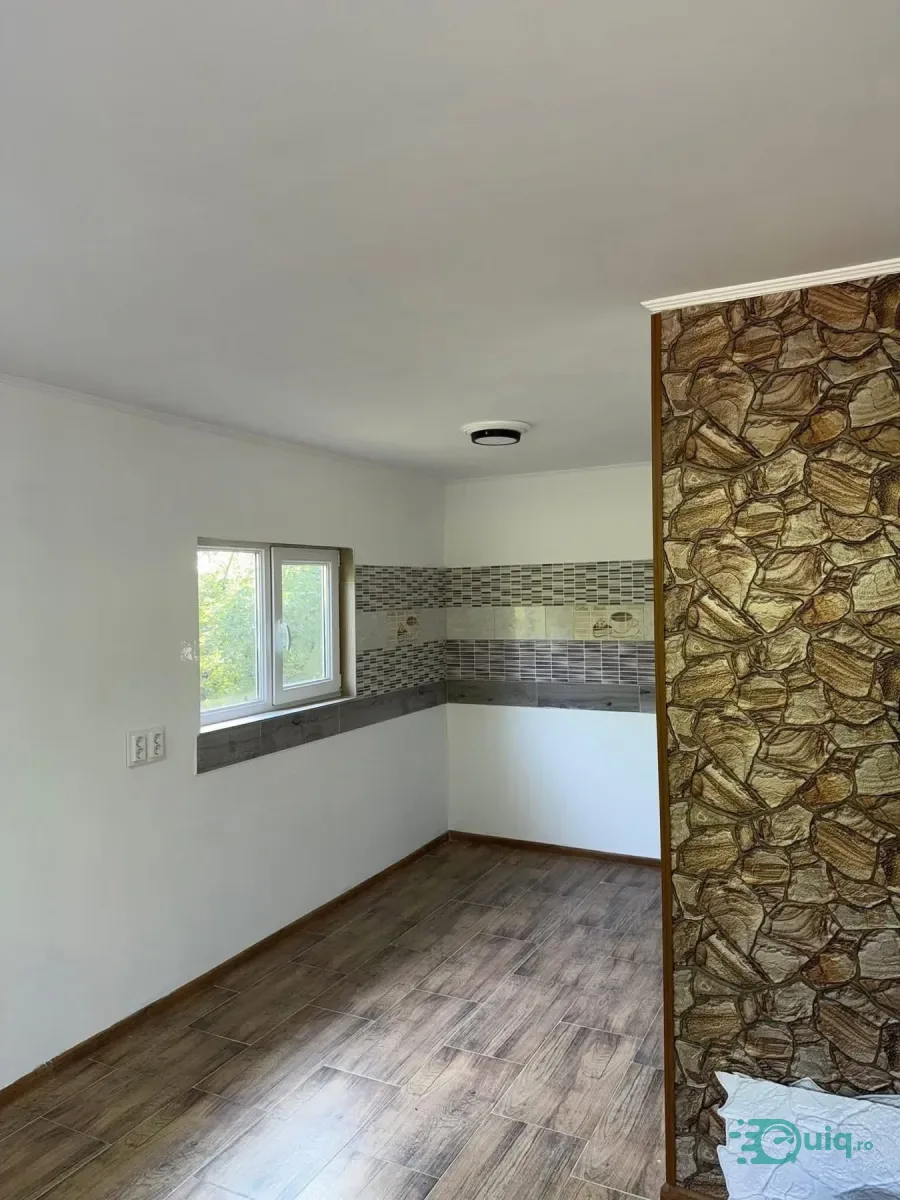 Cabana nouă 2025 + Casă bătrânească pe 2.305 mp teren în Ciofrângeni… — fotografia 4