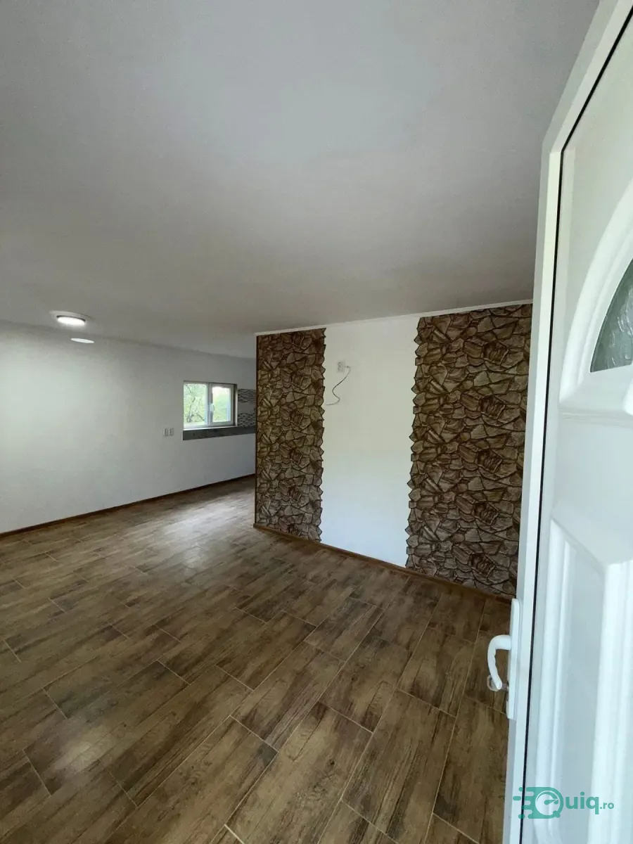 Cabana nouă 2025 + Casă bătrânească pe 2.305 mp teren în Ciofrângeni… — fotografia 7