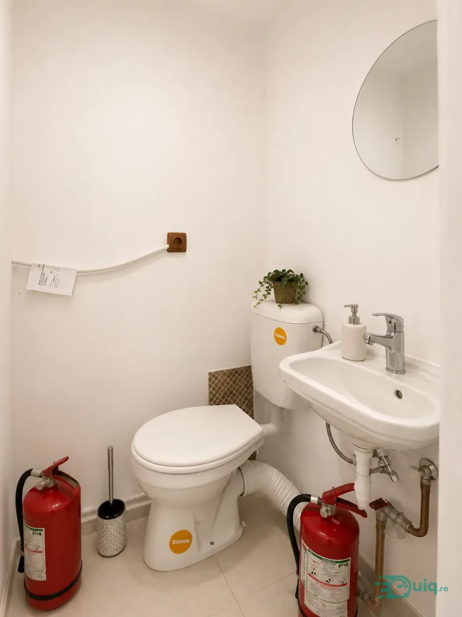Spațiu comercial de vânzare | Ultracentral | Zonă pietonală — fotografia 4