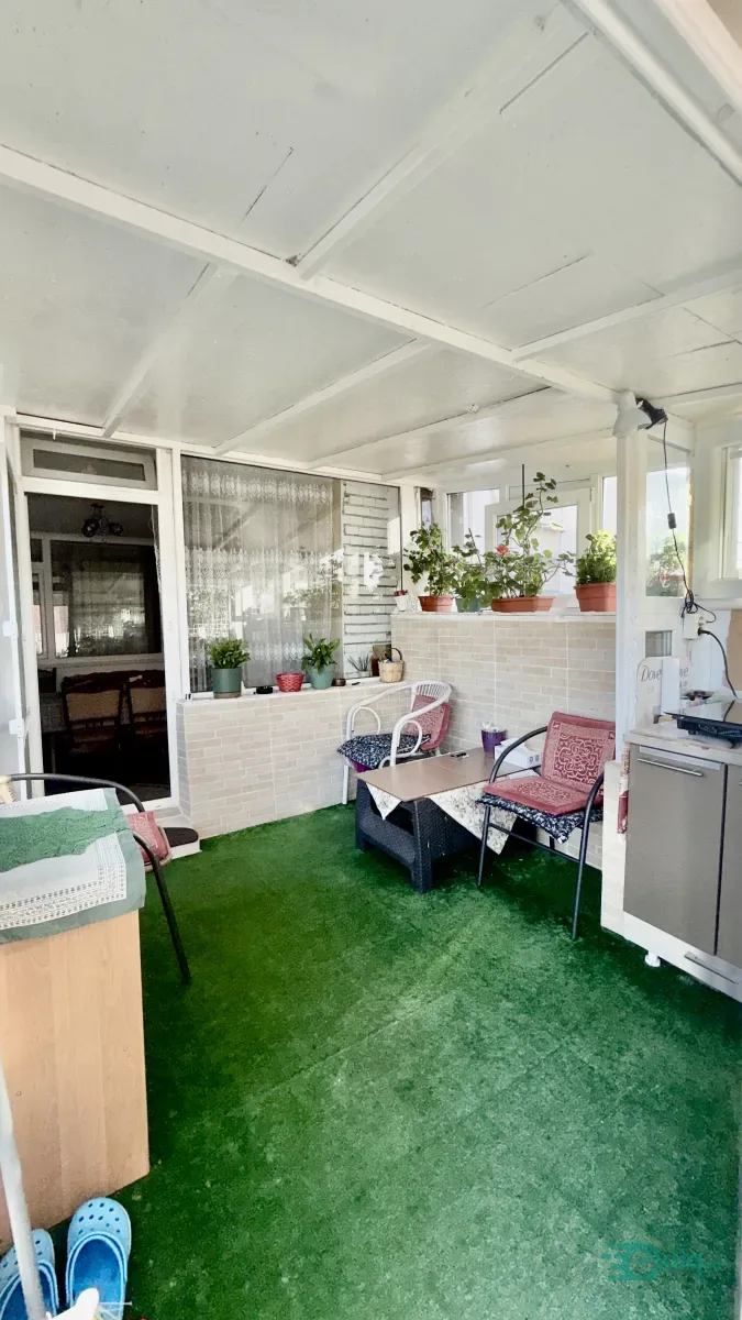 Apartament cu 4 camere ultracentral cu terasă și grădină proprie — fotografia 6