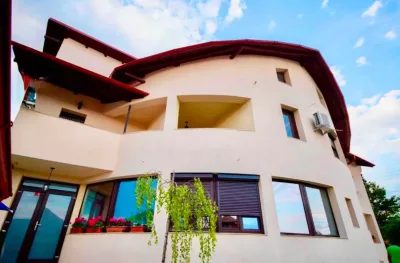 Proprietate deosebită în Copăcelu | Pensiune + casă | Teren 1.000 mp